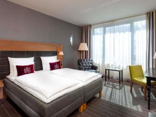 Mövenpick Hotel Stuttgart Airport - 3