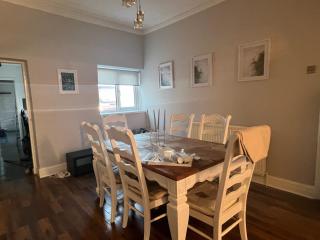AA Exec Apartments - 9