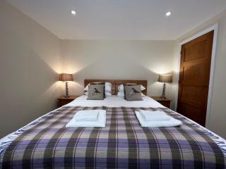 Inn Keepers Cottage - 3