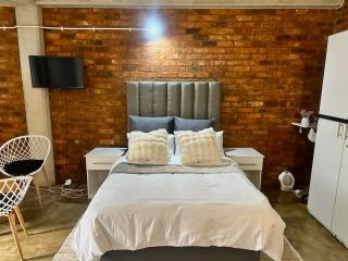 StaySphere at Craftsmenship Maboneng - 0