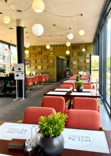 Prestige Yacht Resort Budapest - 5