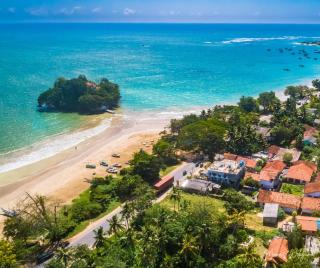 Mama's Weligama Surf Beach - 0
