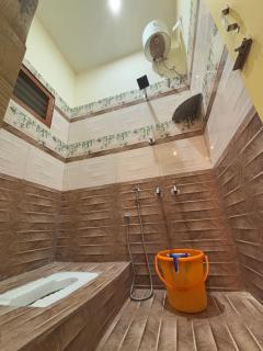 Murugan Mini Hall Rooms - 1