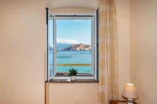 Apartment By The Sea - Baška - 4