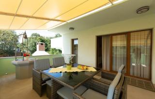 Apartman Kalac by Villas Guide - 9