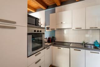 GuestHost - Piazza Mazzini Bright Apartment Padova - 8