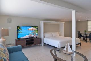 Beach Road - Tropea - 3