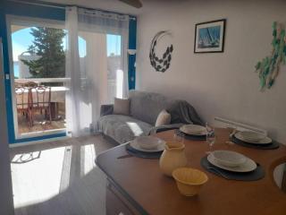 Joli appartement climatisé résidence avec piscine et plage du Grazel à 180m - 5