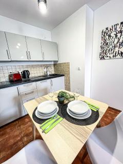 Skandi Studio - 1