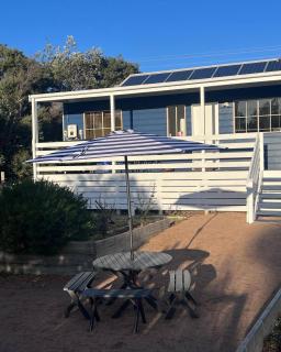 Pet friendly beach cottage in Victoria - 5