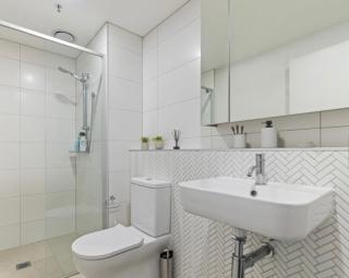 Luxury apartment with Brindabella views - 2