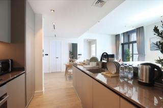 Chic 1B by Dubai Canal Marasi Drive with Pool, Gym - 2