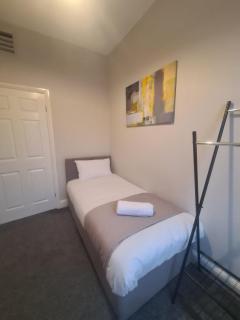 Sundeland Executive Apartments - 5