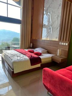 Afton Family Mezzanine 1 - 2