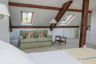 Fastnet at Nonsuch House - 4