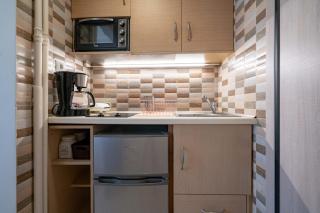 Alimos Deluxe by the sea - 8