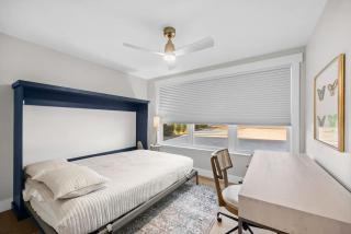 Cozy- 2 bedroom stay in Pensacola - 3