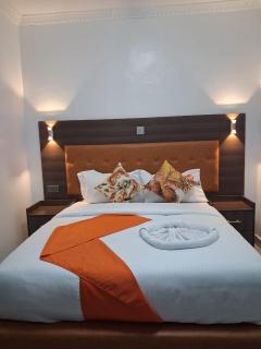 Moonshine walkers furnished apartments - 4