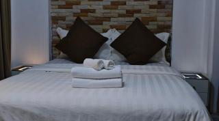 Palm Spring 301 - 8