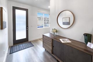 Luxury Stay at The Vue - 1