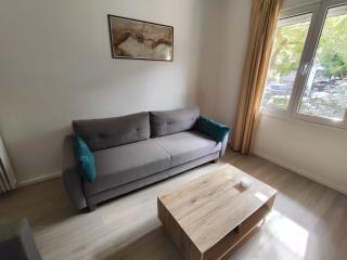 RG Living Spaces Neo Psychiko - 7