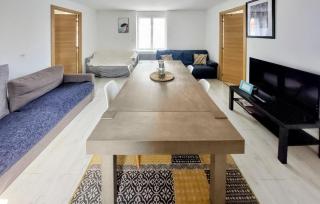 Stunning Apartment In Grand-Fort-Philippe - 8