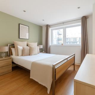 Central 1 Bed Apartment in London Bridge - 8