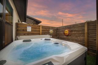 Eagle's Resting - Hot Tub Close to 290 Wine Trail - 3