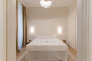 Porta Romana - Lusso e calore in un bilocale di design - 0