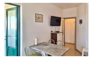 Stunning Apartment In Duce With House Sea View - 7