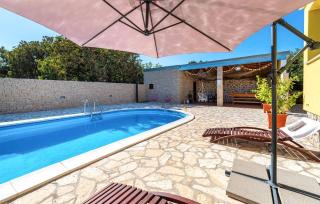 Luxurious Home In Vinjerac - 2