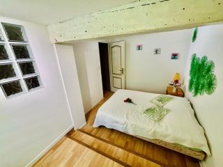 Appartement spacieux - 90m2 - 4 chambres & cuisine - 2