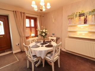 Beckside Cottage - 7