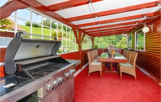 Pet Friendly Home In Mrzlo Polje - 3