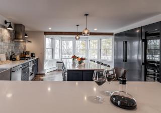 The Old Bell Tavern - Luxury Meets History - 5