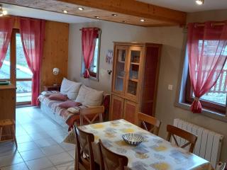 Appartement 3* 5 pers, terrasse sud-est, parking - FR-1-263-50 - 0