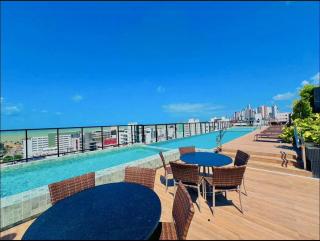 Flat com Varanda e Vista Maravilhosa em Tambaú - Reserve Já! - 1
