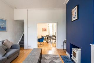 Spacious 3BR Home - Comfort & Convenience - 6