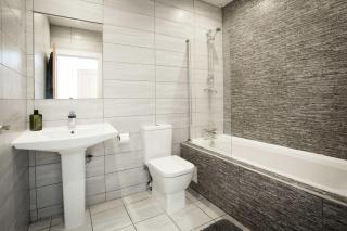 The Skylight Suite by The Hive WA1 - 5