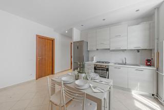 Centrale 600m - Your Milan Escape - WiFi Netflix - 9