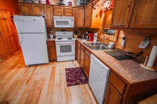 Mountain Air- Cabin in the Woods - 2