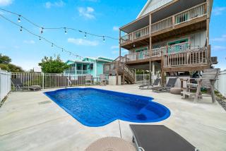 Pipedreams 333 E home - 8