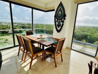 Modern condo 9 minutes from the beach - 8