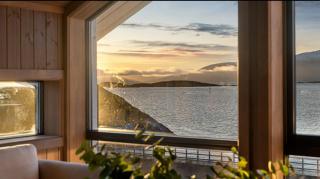 Cottage with a view, Sommarøy - 0