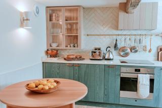 Finest Retreats - The Old Stables at Tenterden - 4