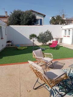 Maison Canetoise 2 chambres, clim, parking, Wi-Fi proche de la plage - 1