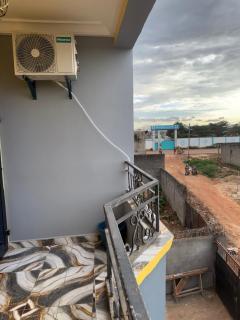 Apparement le logis des 6 - Jaunde - 4