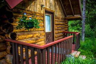 Midnight Sun Log Cabins - 6
