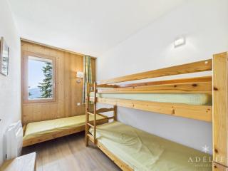2 pièces rénové skis aux pieds avec parking - FR-1-398-583 - 6