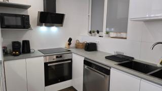 Premium Monthly Rental Beach Front by Del Parque Flats - 5